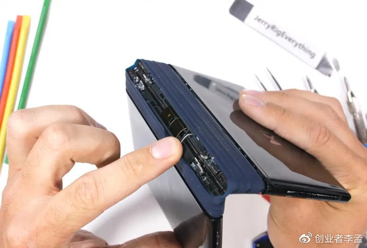 苹果回应:iPhone14车祸监测无法100%触发,你有怎样的看法?休闲区蓝鸢梦想 - Www.slyday.coM 苹果回应:iPhone14车祸监测无法100%触发,你有怎样的看法?休闲区蓝鸢梦想 - Www.slyday.coM