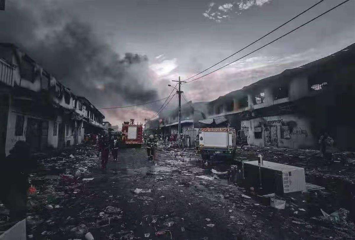 “中国已准备介入”!深夜,一架大飞机降落机场,澳洲已下令派兵