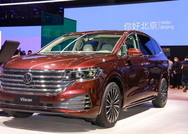 40万如何选合资MPV?2023款别克GL8对比大众威然