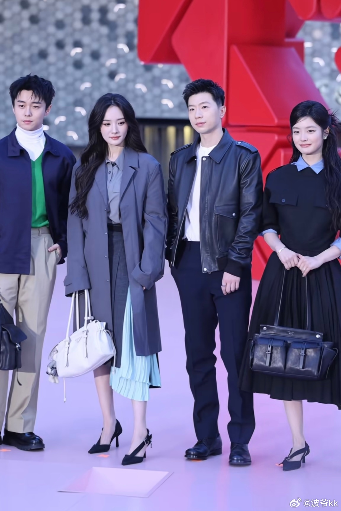 手机原图，昨天Prada国金现场马龙、杨幂、翟子路、徐若晗！