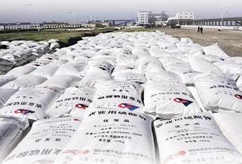 我家种茶叶，之前用的肥总感觉没咋改善茶叶品质，想找款天然又能提质的肥，有推荐吗？