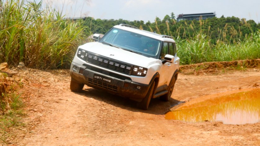 三电机真四驱解锁全场景，试驾2025款捷途山海T1