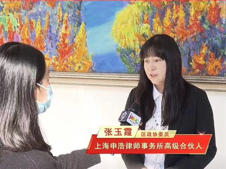 律师变大白抗疫志愿者张玉霞化身最美守护者