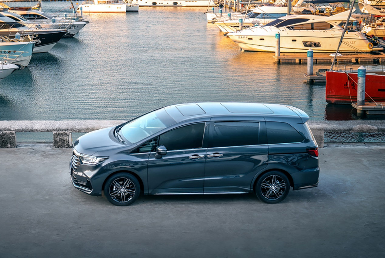 全黑套件上身 2024款的艾力绅上市