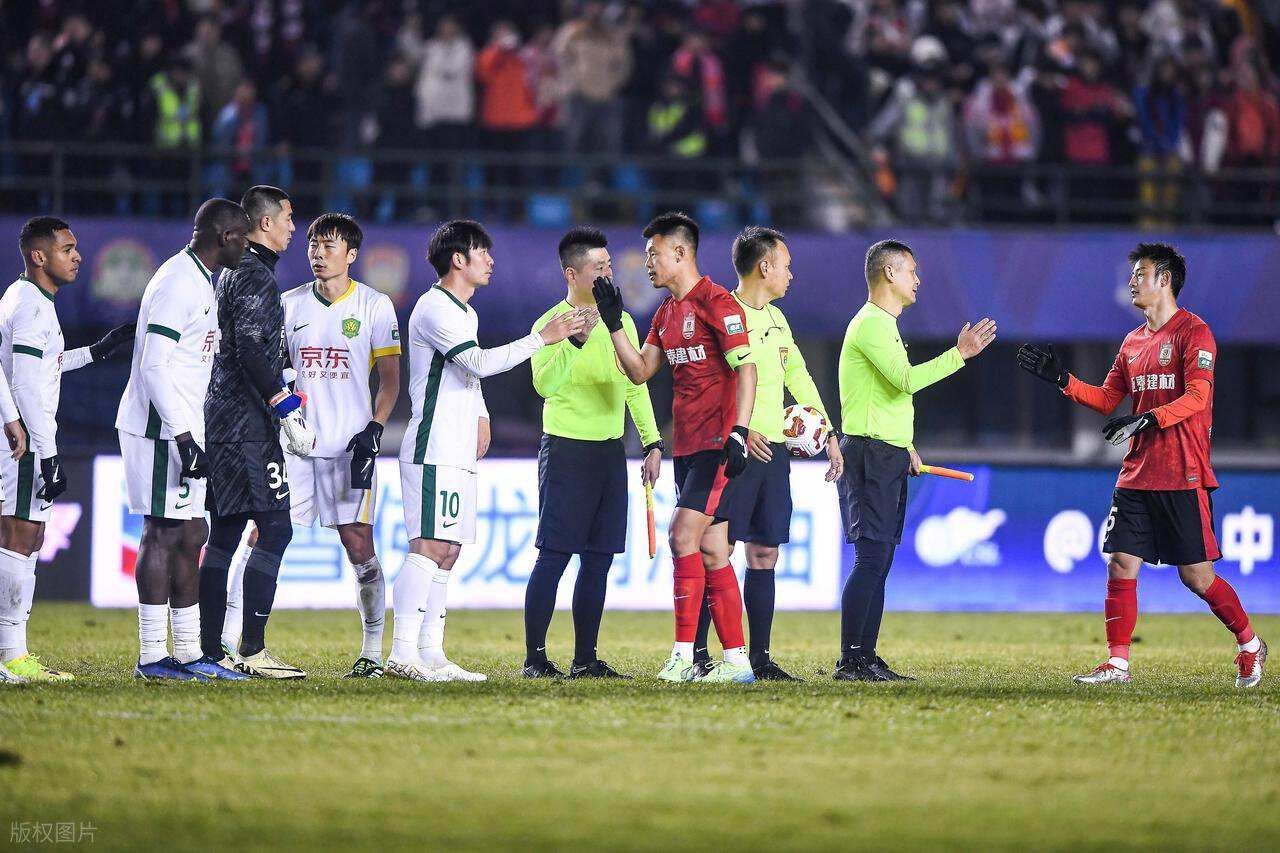 意外！国安球迷看足协杯决赛热情不高？只有10%的球迷提前买票