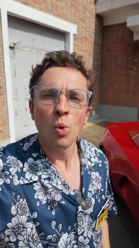 这辆中国车纯粹得一塌糊涂，开上它，还要什么冰箱彩电大沙发！