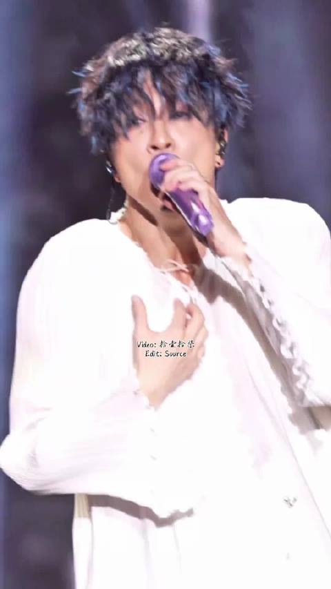 整首歌都在说，别丢下我，带我走吧