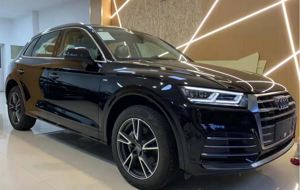 性能梦的碰撞!大众途锐20周年特别版对比奥迪Q5L