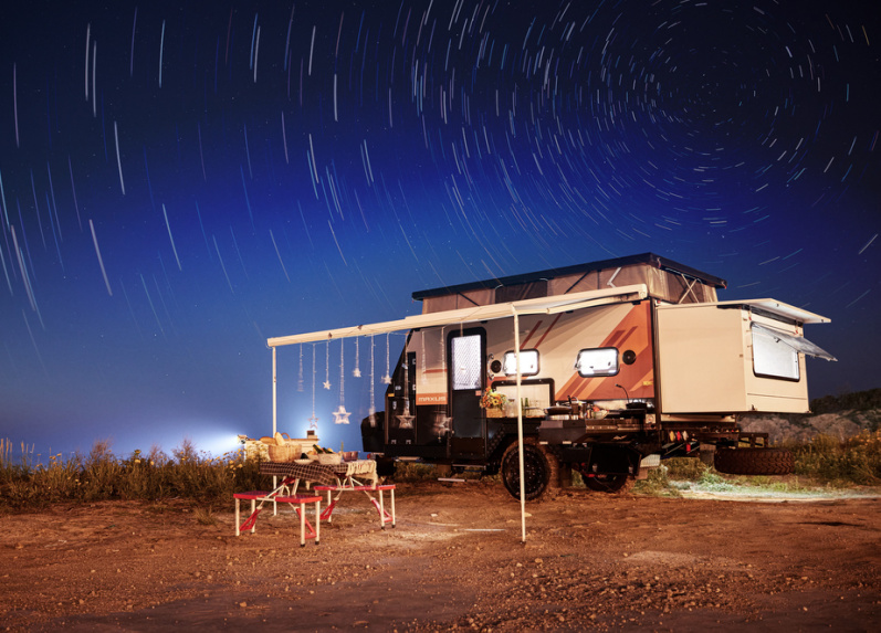 房车越“卷”越热,上汽大通真把旅行玩明白了休闲区蓝鸢梦想 - Www.slyday.coM 房车越“卷”越热,上汽大通真把旅行玩明白了休闲区蓝鸢梦想 - Www.slyday.coM