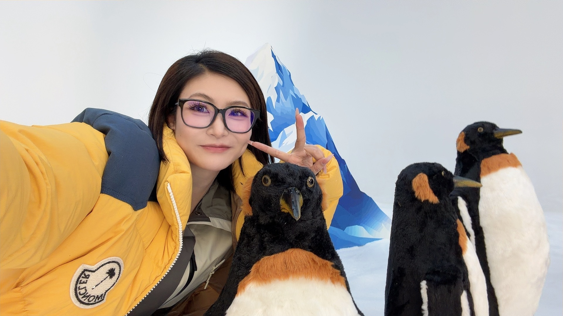 刚主持完坦克300极地版上市 今天北京就下雪 呼应上了这是