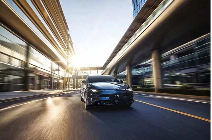 从零跑身上,看到了比亚迪和特斯拉的影子?休闲区蓝鸢梦想 - Www.slyday.coM 从零跑身上,看到了比亚迪和特斯拉的影子?休闲区蓝鸢梦想 - Www.slyday.coM