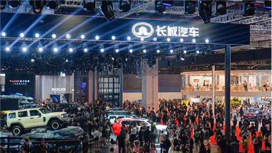 新福特F-150猛禽：以赛级基因重塑中国高端越野皮卡新标杆