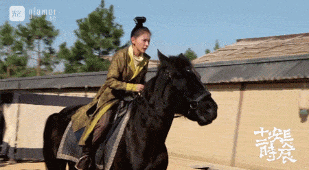 拿下视后才3个月，被推上神坛的热依扎，如今只是个36岁单亲妈妈休闲区蓝鸢梦想 - Www.slyday.coM