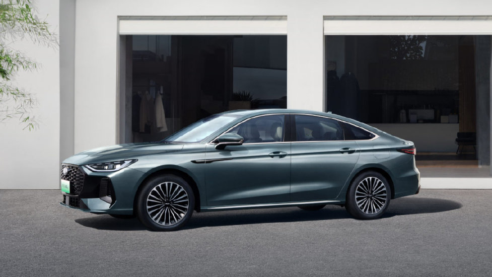 深度试驾风云A8L：中级混动轿车的实力担当