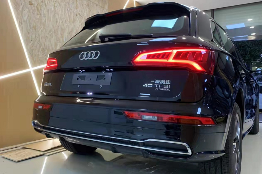 性能梦的碰撞!大众途锐20周年特别版对比奥迪Q5L