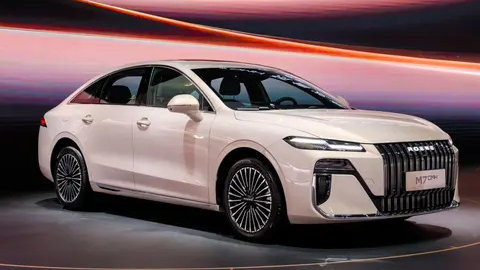 荣威M7 DMH 9.78万元起正式预售，智能舒适赶超银河A7/秦L