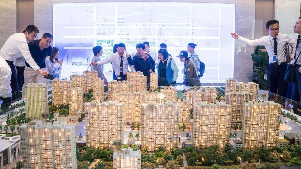 为什么现在房价那么高,大家还是更愿意买大户型?买房前要先弄懂|大户型|户型|买房_新浪新闻