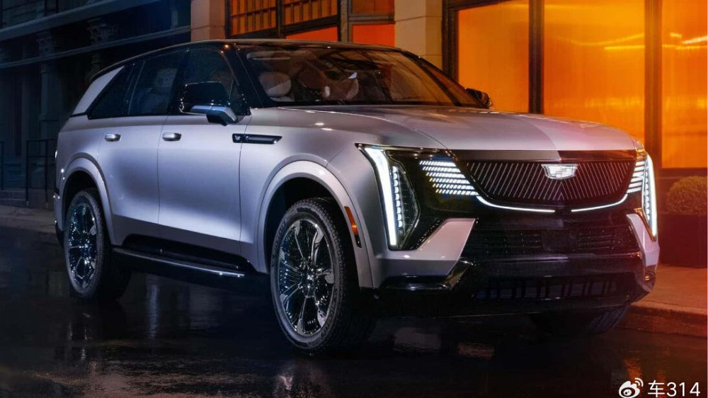 “浴皇大帝纯电版”，凯迪拉克ESCALADE IQ发布新浪汽车