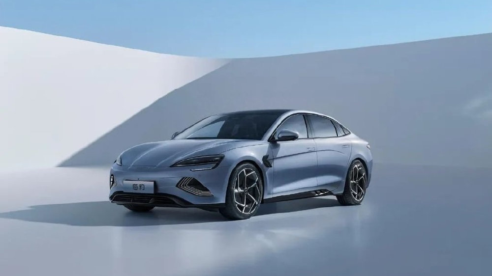 是弯道超车还是另辟蹊径！中国推行新能源的路走错了吗？