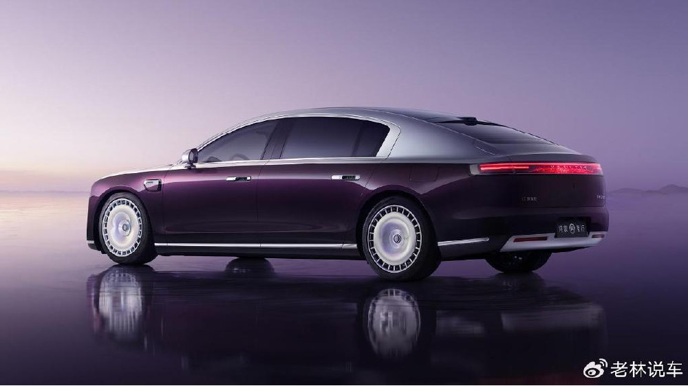 堪称华为最高端的车型，尊界S800首露真容，能否竞争迈巴赫S级？