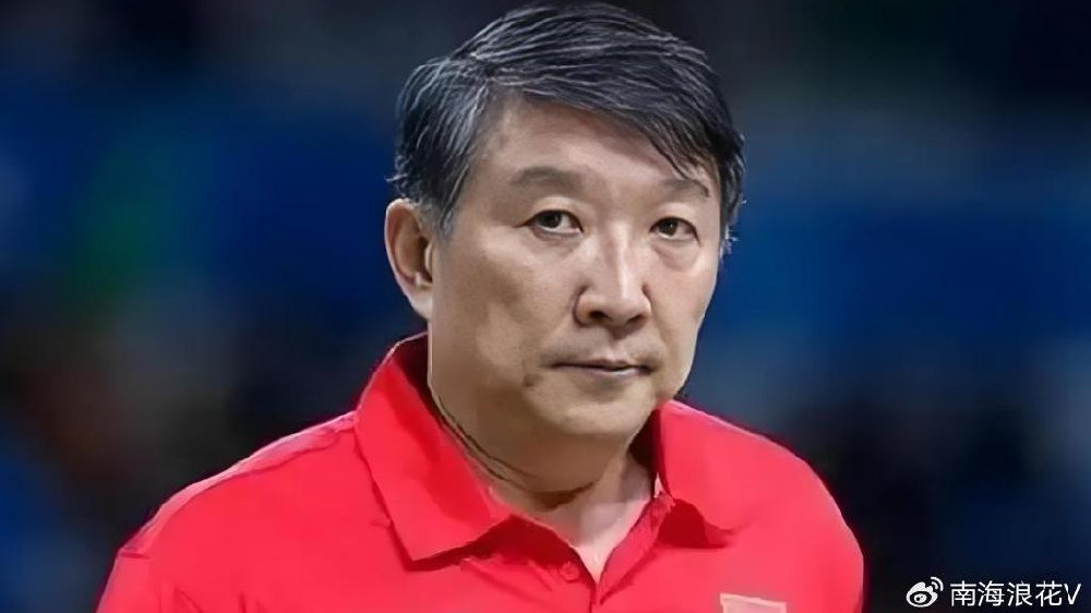 中国女篮正式换帅！郑薇下课走人，宫鲁鸣走马上任