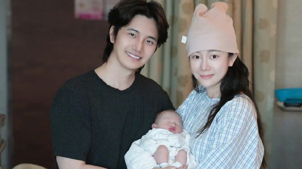 恭喜！36岁张檬官宣生子，三年备孕艰辛路，百万豪华产子引热议