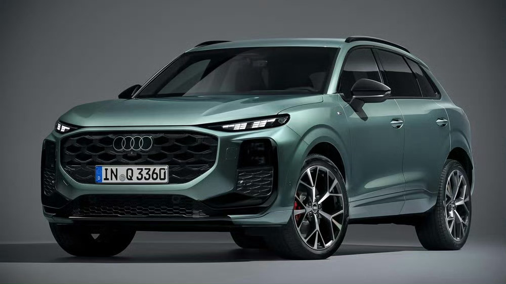 奥迪这个官图拍得还是非常实在的，后排空间那么小