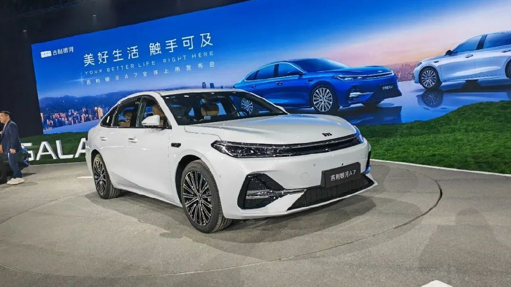 27分钟订单破万：吉利银河A7如何重构10万级家轿体系