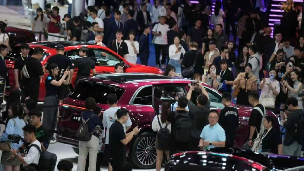 变味的成都车展：作秀的车企和求生欲极强的媒体
