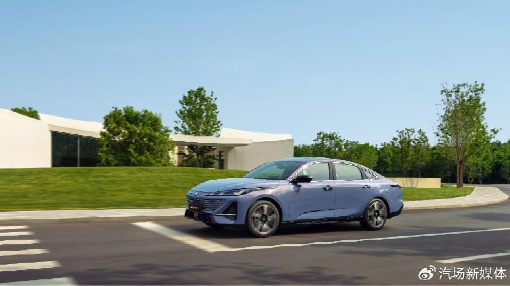 7.29万起，长安第四代逸动上市，190万台销量的底气在哪？