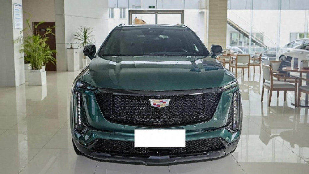 都是中型SUV，凯迪拉克XT5和沃尔沃XC60，谁更胜一筹？