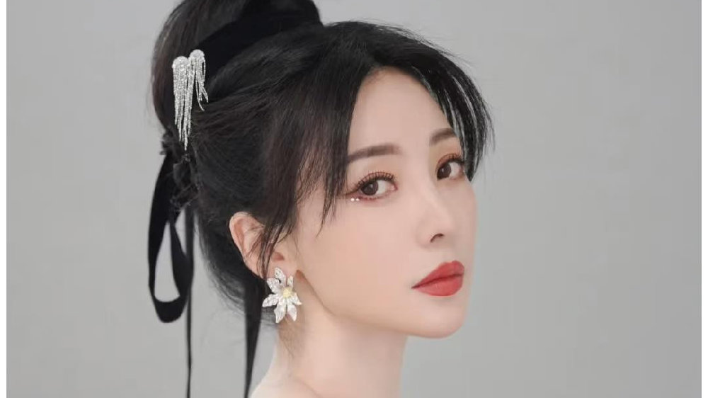 包贝尔怒怼网友！王琳遭脱口秀演员亵渎，王宝强评价柳岩好贴切