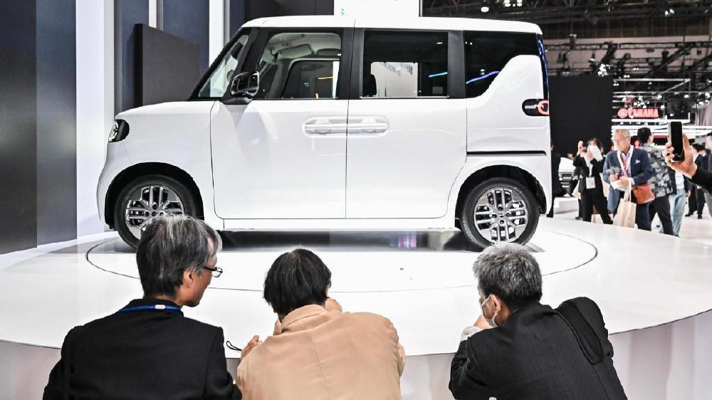 2025年日本东京车展，来了一辆“奇怪”的中国车，成为全场的焦点