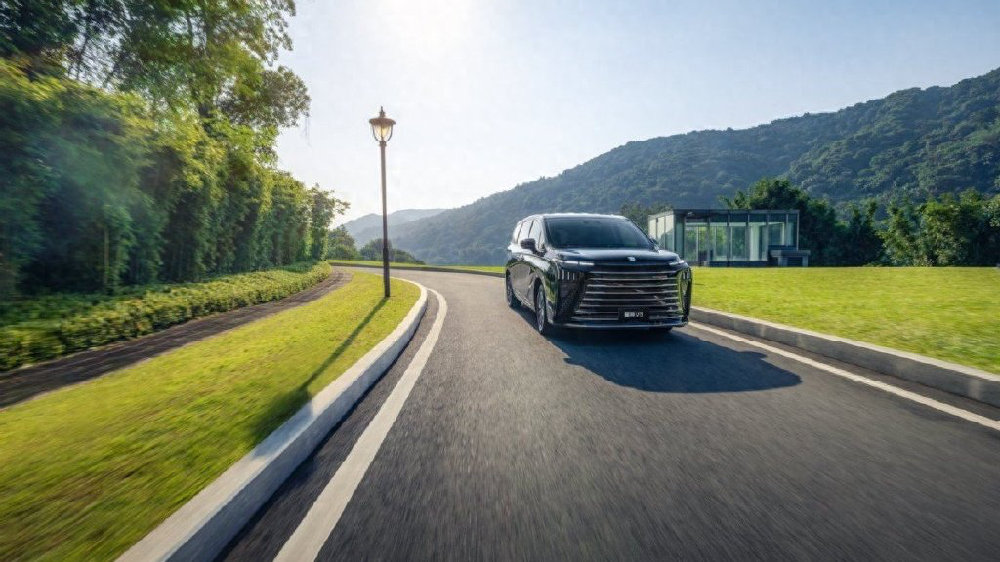 星海V9：三大核心优势，重塑家庭露营神车新标准