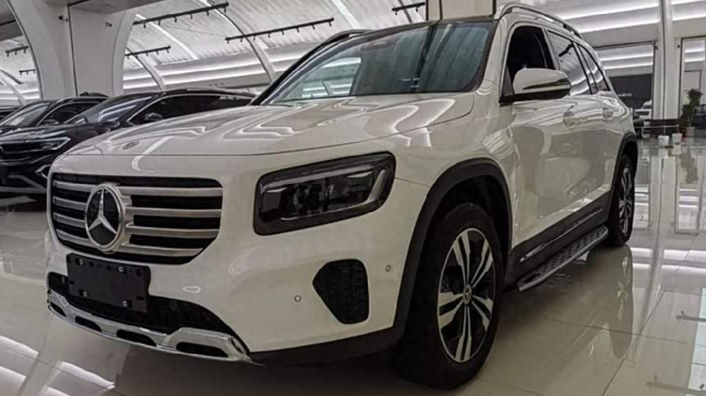 感受下奔驰“诚意”！轴距超2米8，跌至18.99万起，性价比确实高