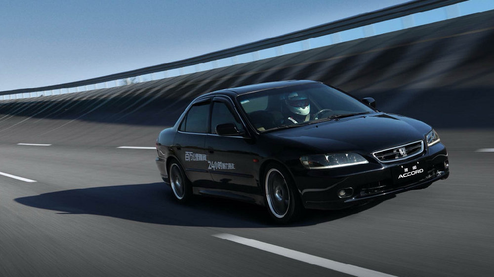 26年老雅阁狂飙百万公里！用户实测：这车能开一辈子？