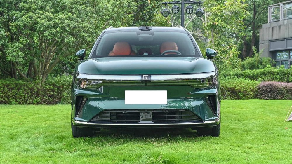 中型SUV的较量，极氪7X对比特斯拉Moldel Y，选谁更合适？