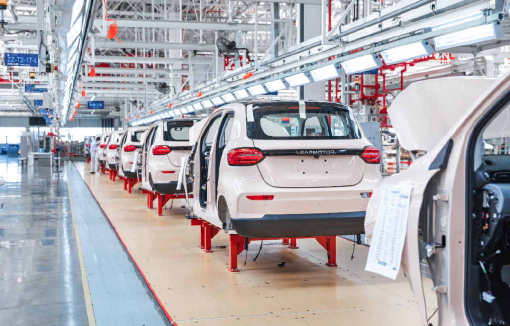 从零跑身上,看到了比亚迪和特斯拉的影子?休闲区蓝鸢梦想 - Www.slyday.coM 从零跑身上,看到了比亚迪和特斯拉的影子?休闲区蓝鸢梦想 - Www.slyday.coM