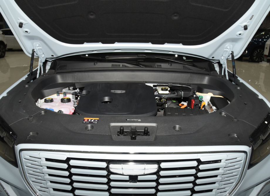 增程式混动SUV谁更超值 吉利星越L Hi·P对比问界M5