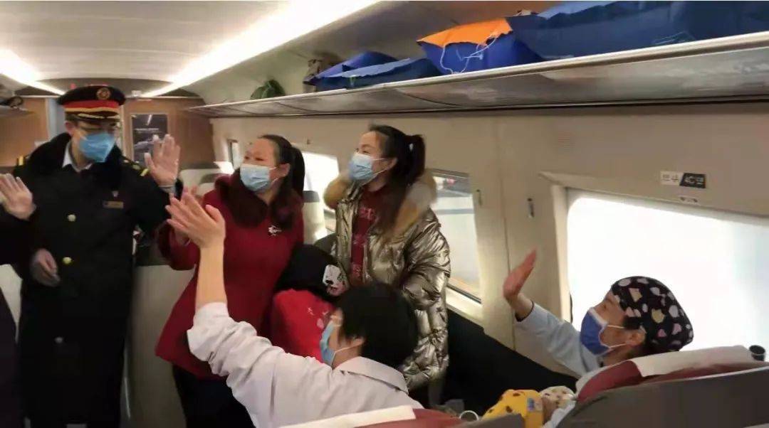 刚出生仅1个月的婴儿患病,急需转院休闲区蓝鸢梦想 - Www.slyday.coM 刚出生仅1个月的婴儿患病,急需转院休闲区蓝鸢梦想 - Www.slyday.coM