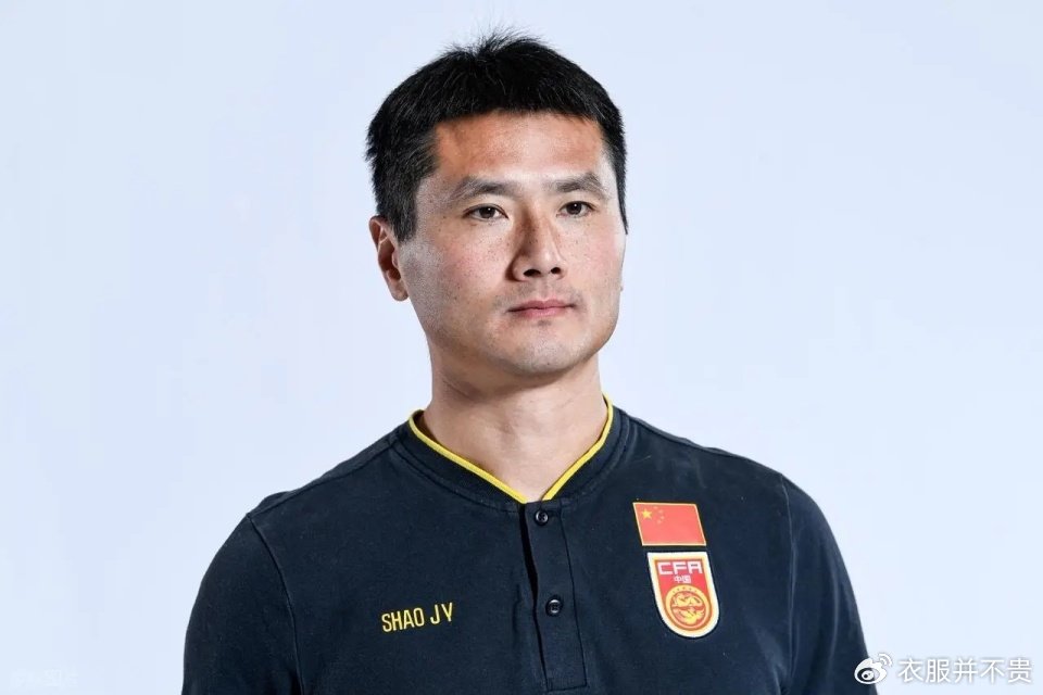 解读邵佳一首期国足名单：并非最强阵！主力阵容曝光 4攻击手联袂
