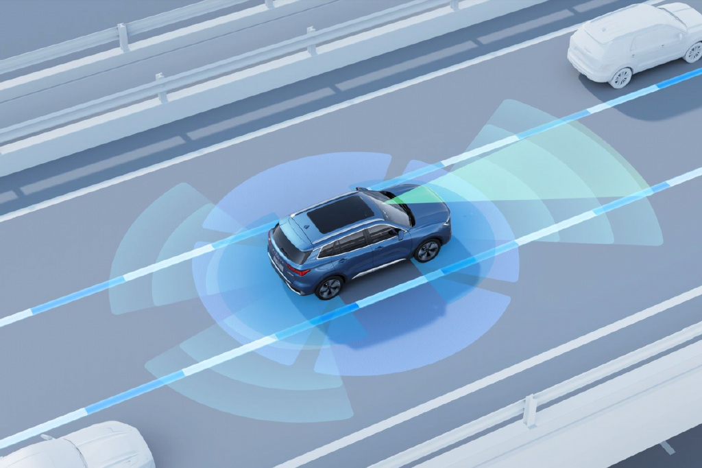 强智能配置“全副武装”,福特领睿剑指CR休闲区蓝鸢梦想 - Www.slyday.coM 强智能配置“全副武装”,福特领睿剑指CR休闲区蓝鸢梦想 - Www.slyday.coM