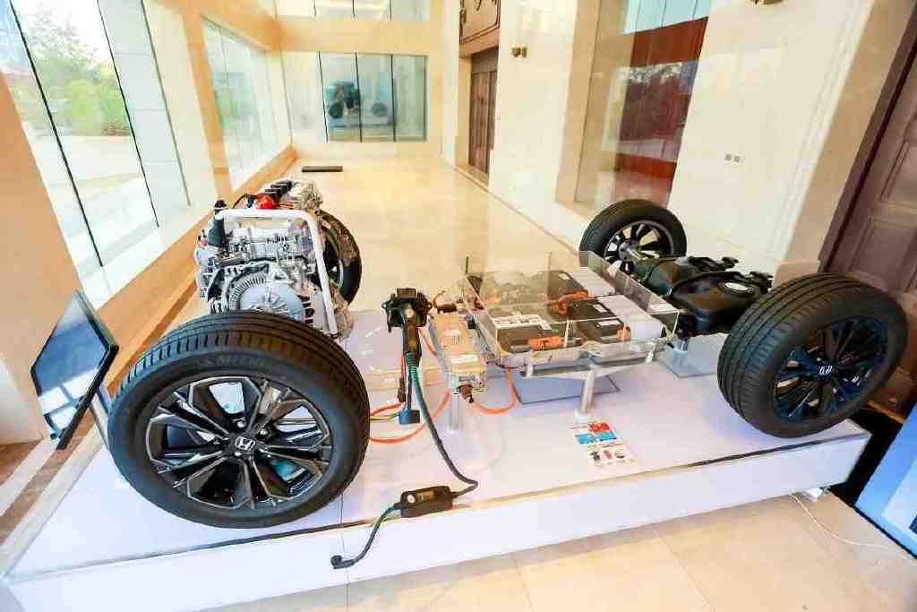 一台成熟又接轨时代的好车,大概就是新一代CR休闲区蓝鸢梦想 - Www.slyday.coM 一台成熟又接轨时代的好车,大概就是新一代CR休闲区蓝鸢梦想 - Www.slyday.coM