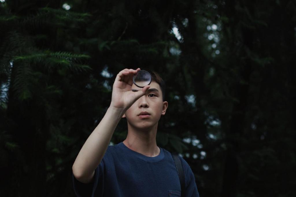退休后,才发现一个朋友也没有,往往说明了两个问题