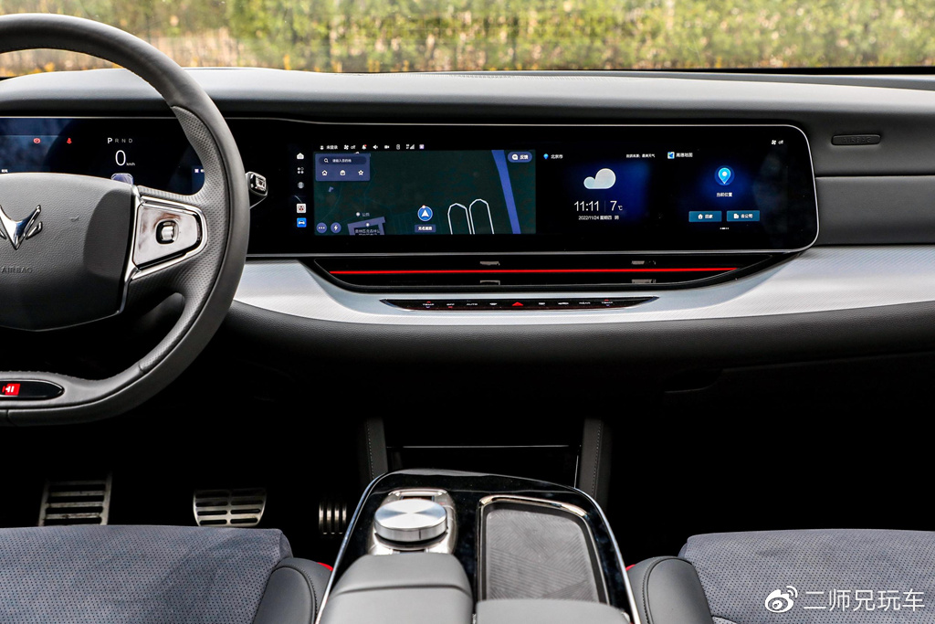 预算30万,阿尔法S和Model 3谁更加全能?