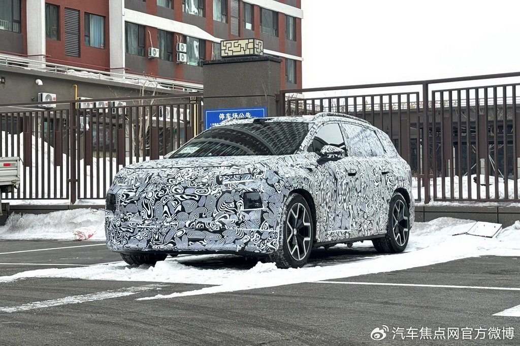 激光雷达上车！ID.AURA首款车型谍照曝光，预计下半年上市