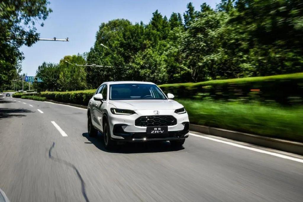 本田ZR-V对比丰田锋兰达,“两田”又杠起来了?