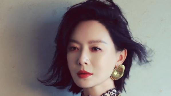 曾经光彩照人的陈数，如今外貌变化明显，也感受到婚姻冷暖！