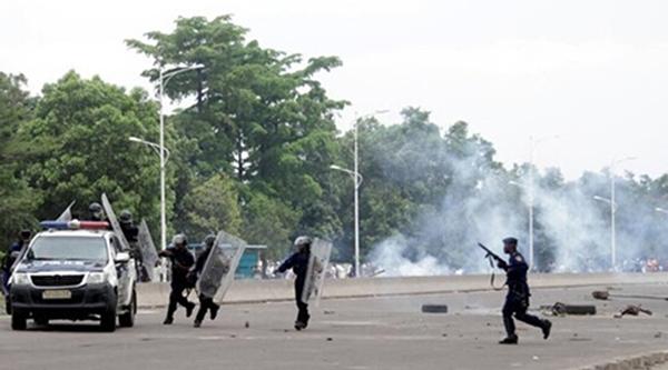 刚果(金)金矿遇袭,5名中国公民被绑架,中国使馆发布紧急提醒休闲区蓝鸢梦想 - Www.slyday.coM 刚果(金)金矿遇袭,5名中国公民被绑架,中国使馆发布紧急提醒休闲区蓝鸢梦想 - Www.slyday.coM