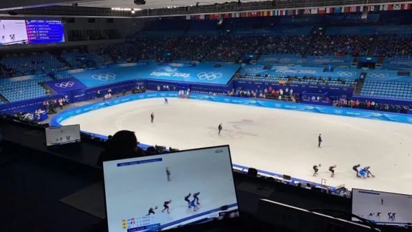 上热搜!昨晚那一秒,发生了什么?看看裁判员怎么说休闲区蓝鸢梦想 - Www.slyday.coM 上热搜!昨晚那一秒,发生了什么?看看裁判员怎么说休闲区蓝鸢梦想 - Www.slyday.coM